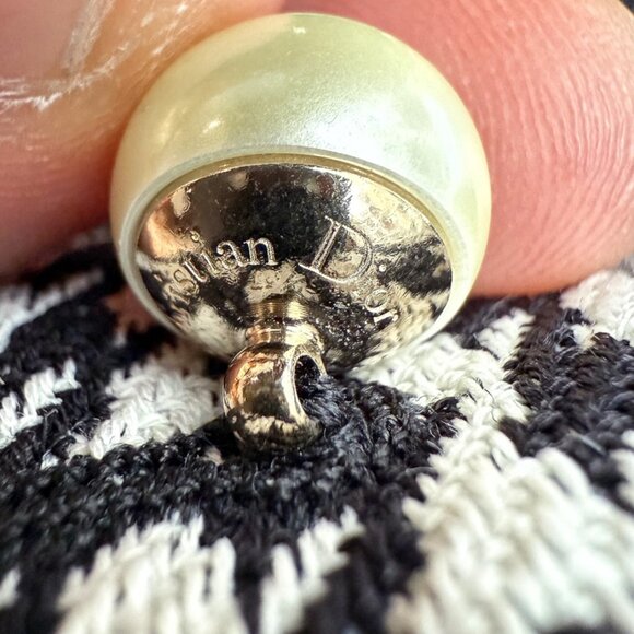 Dior 2023 Black Ivory Houndstooth Pearl Button Jacket - Picture 10 of 11